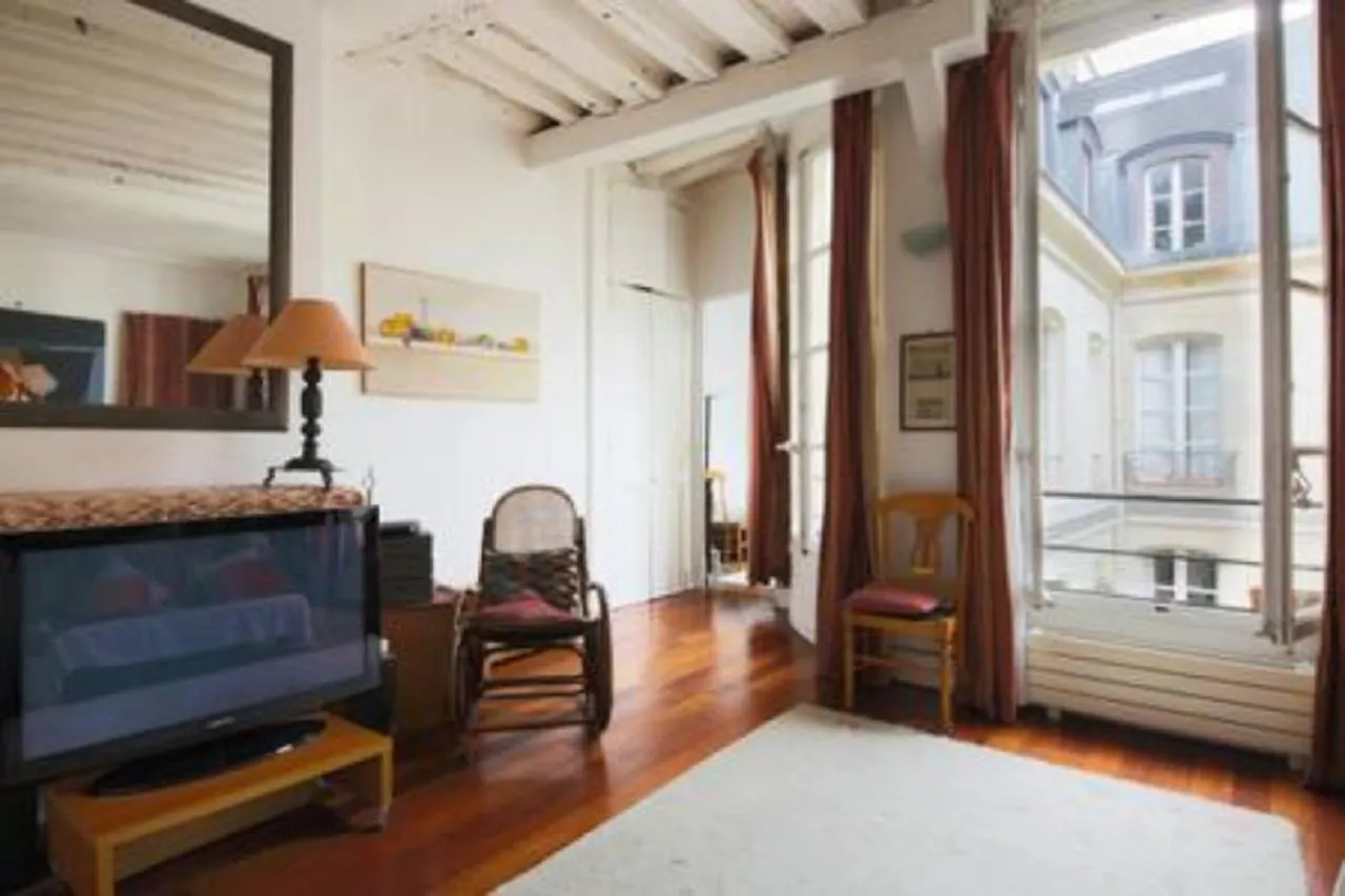 Duplex St-Michel - Quartier Latin Apartment Paris